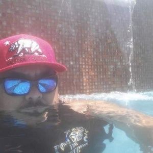 Meet your Posher, Jrodz